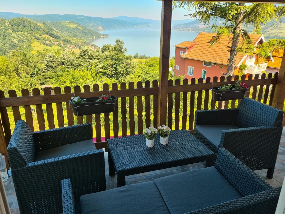 Apartmani Kuljanin Donji Milanovac Exterior photo